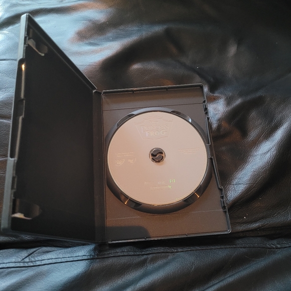 Disney The Princess and the Frog DVD - Picture 2 of 4